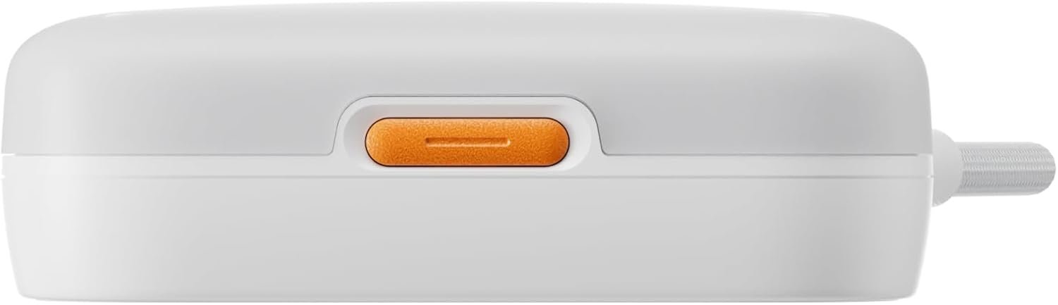 Insta360 2 in 1 Card Reader + Case - Image 6