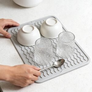 Silicone Dish Drying Mat 40x30cm Heat Resistant Non-Slip Dish Drying Mat for Dishes Cups and Pans Easy Clean for Sink Refrigerator (Grey)