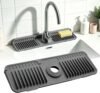 Tappetino scolapiatti in silicone, pieghevole a 90° e sottile, ritagliabile con design a scarico rapido, antiscivolo Splash Guard per cucina e bagno (Morandi-grigio scuro)